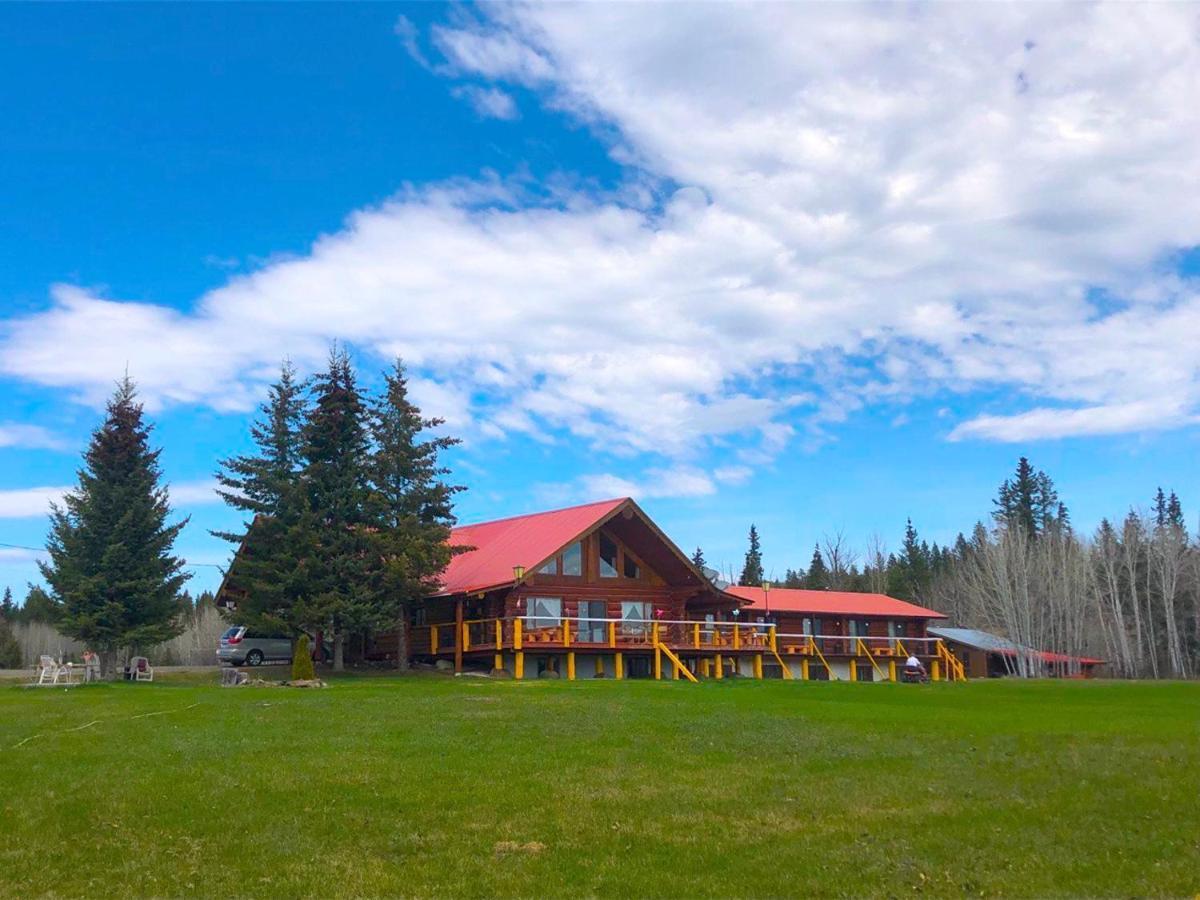 Cariboo Log Guest House Lac La Hache Exteriér fotografie
