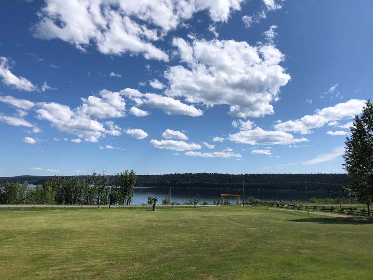 Cariboo Log Guest House Lac La Hache Exteriér fotografie