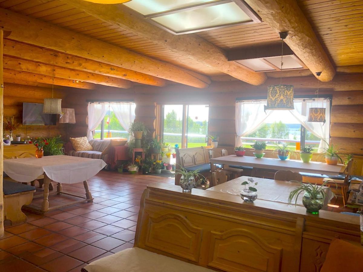 Cariboo Log Guest House Lac La Hache Exteriér fotografie