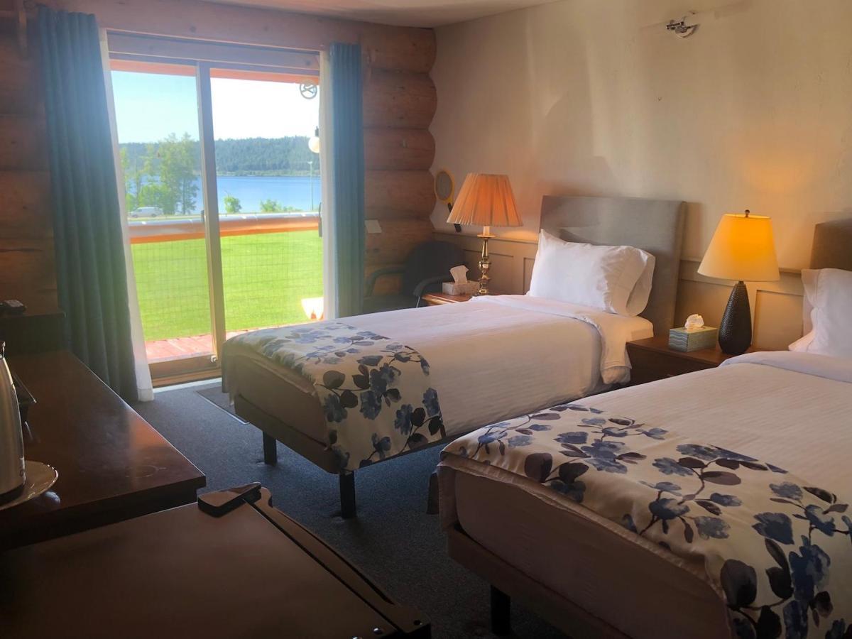 Cariboo Log Guest House Lac La Hache Exteriér fotografie