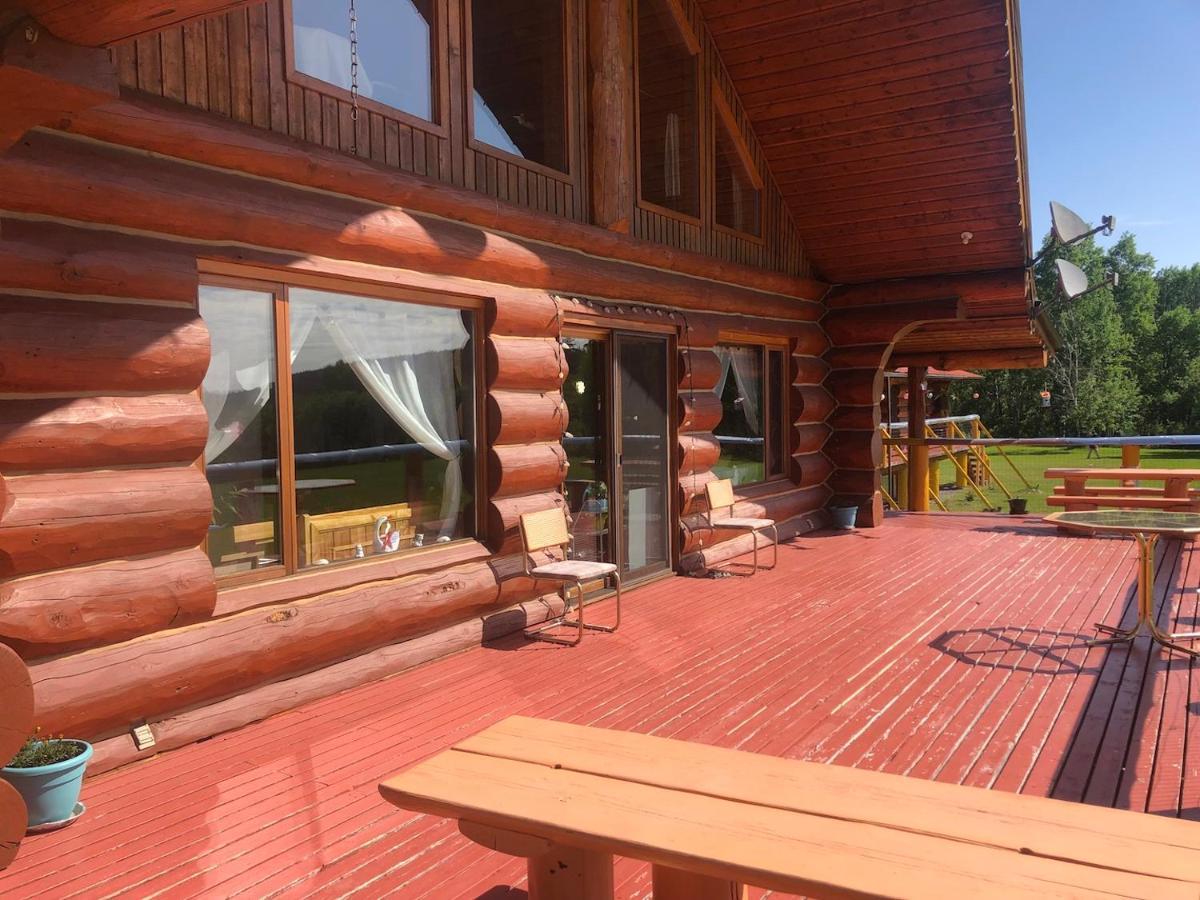 Cariboo Log Guest House Lac La Hache Exteriér fotografie